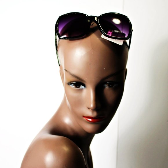 Designer Eyewear Optical Quality - Picture 2 of 4